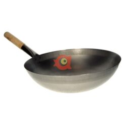 Wok pan with wooden handle 33cm